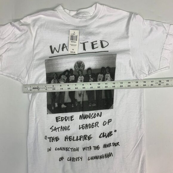 BoxLunch‎ Women's Stranger Things Hellfire Club Crew Neck Shirt Size XS NWT - Picture 10 of 12